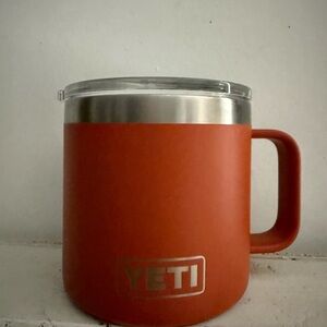 YETI Orange Mug with Lid